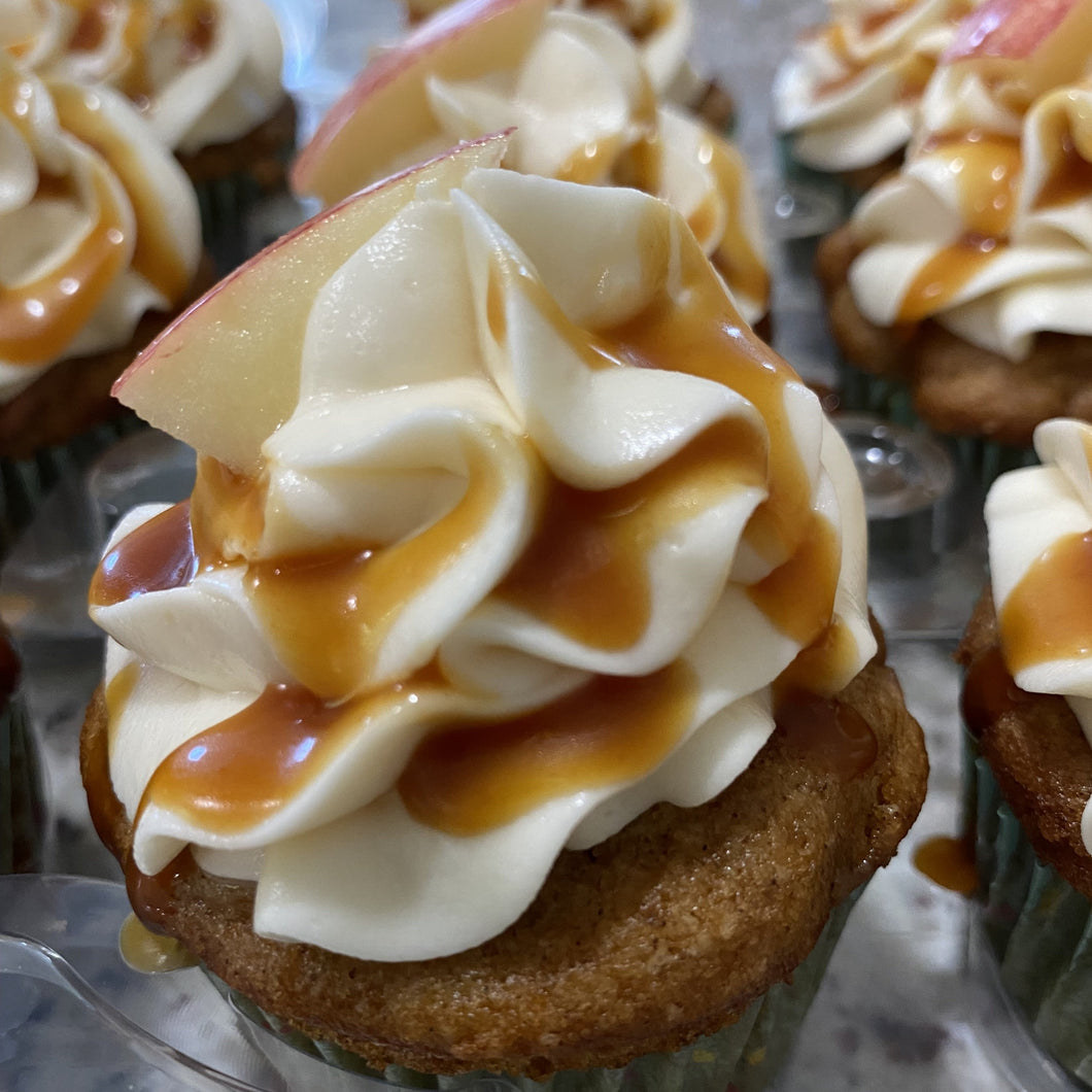 Apple with Cream-Cheese Frosting and Homemade Caramel